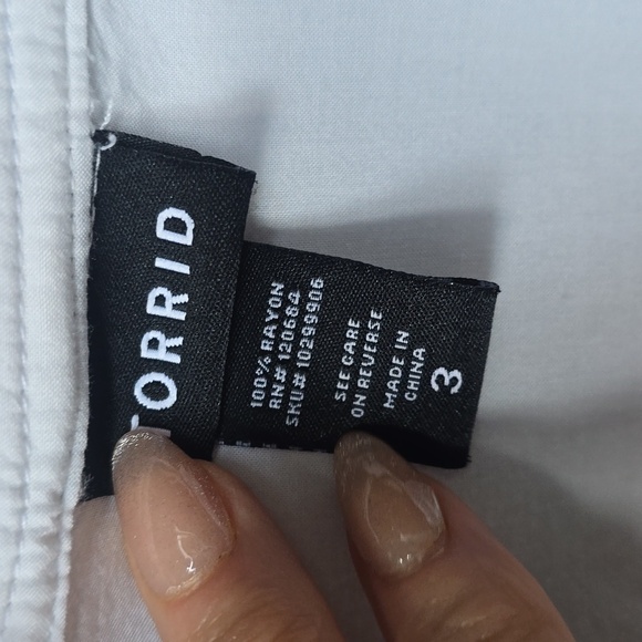 Torrid Harper 3/4 Sleeve Pullover Blouse White Challis Blouse 3x - Picture 6 of 10